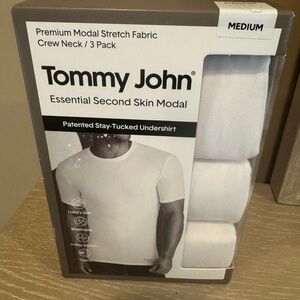 Tommy John Essential White Crew Neck 3-Pack